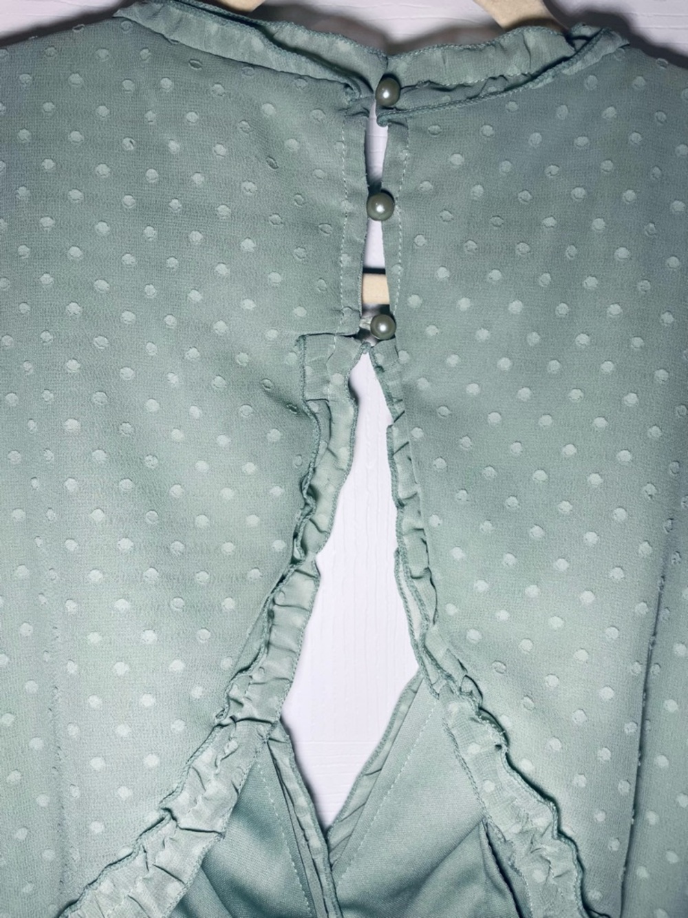 Green Long Sleeve Ruffle Layer Backless Mini Dress - Picture 7 of 9